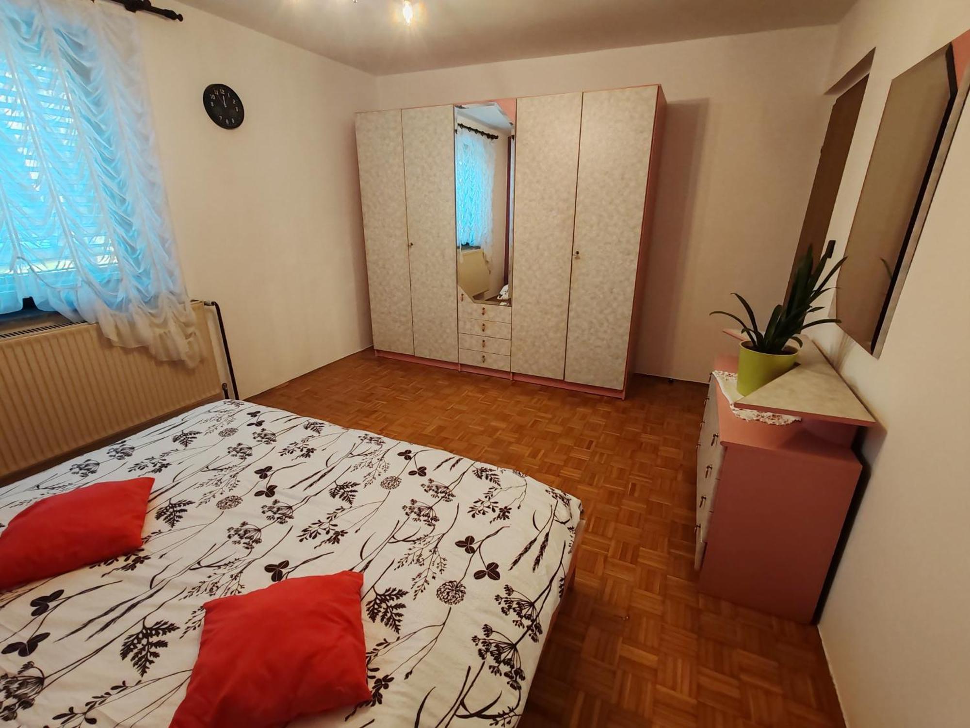 Apartment Preseren Smarjeske Toplice Εξωτερικό φωτογραφία